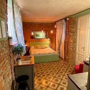 La Porta , Lucca Italia